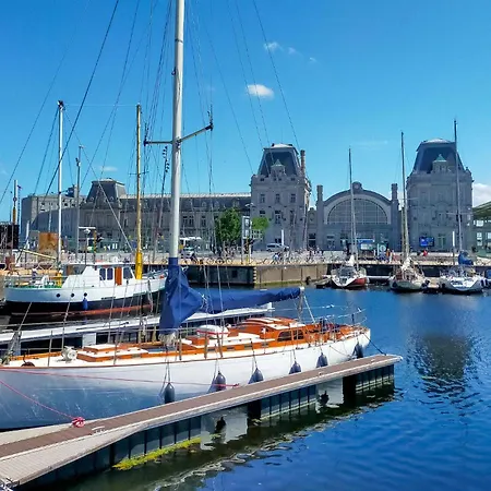 Apartament Awesome In *